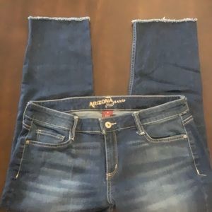 Arizona cropped jeans juniors size 13